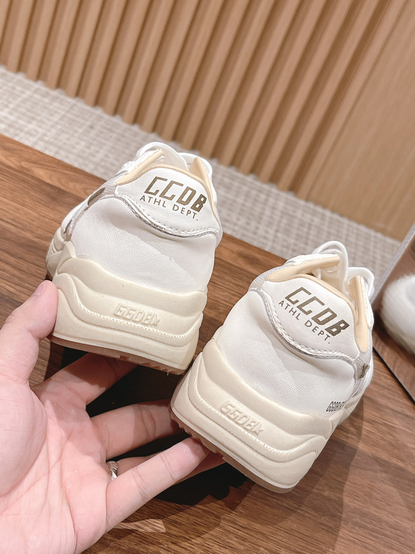 Golden Goose Sneakers-39
