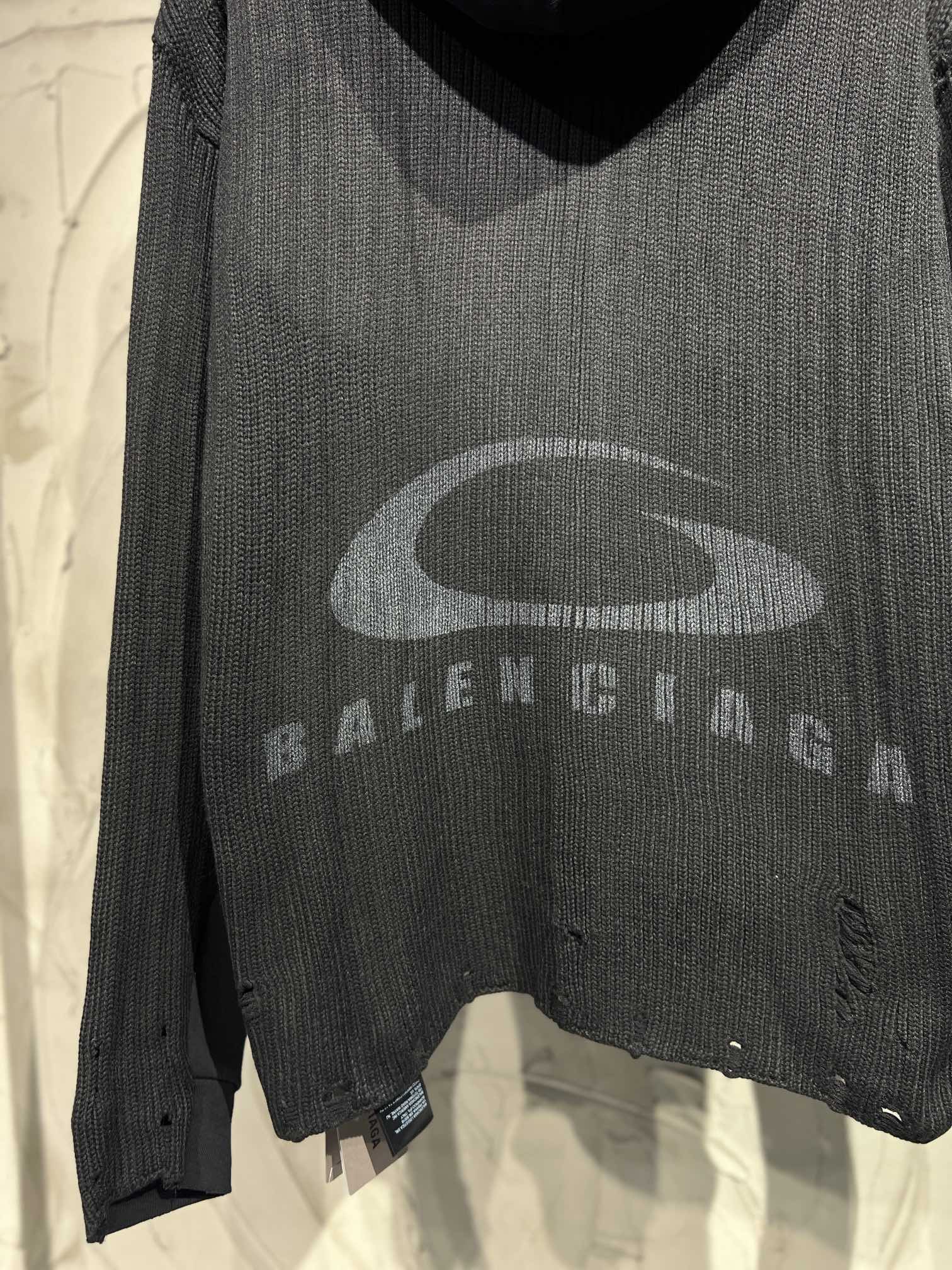 Balenciaga Clothing-42