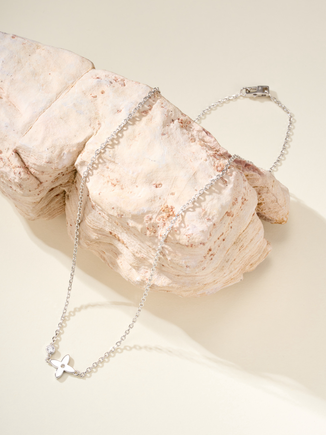 LV necklace-53