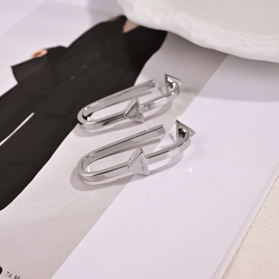 Prada earrings-68
