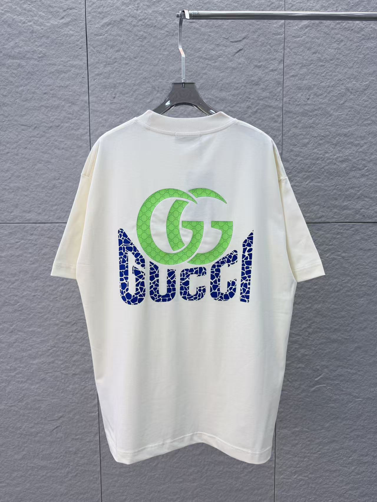Gucci clothing-161