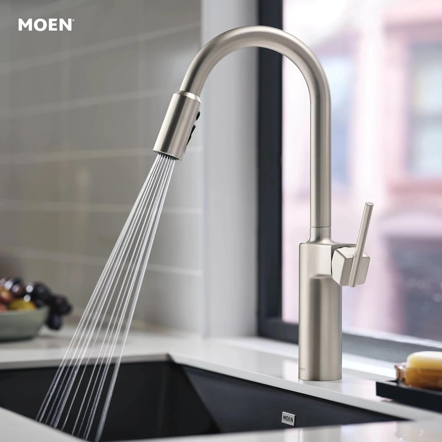 Moen Inara Spot Resist Stainless MotionSense Wave One-Handle Touchless Kitchen Faucet with Pulldown Sprayer and Power Clean, 87463EWSRS