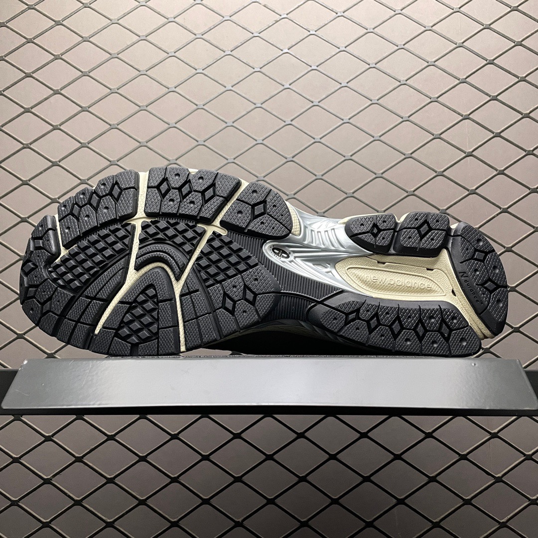 New Balance Sneakers-37