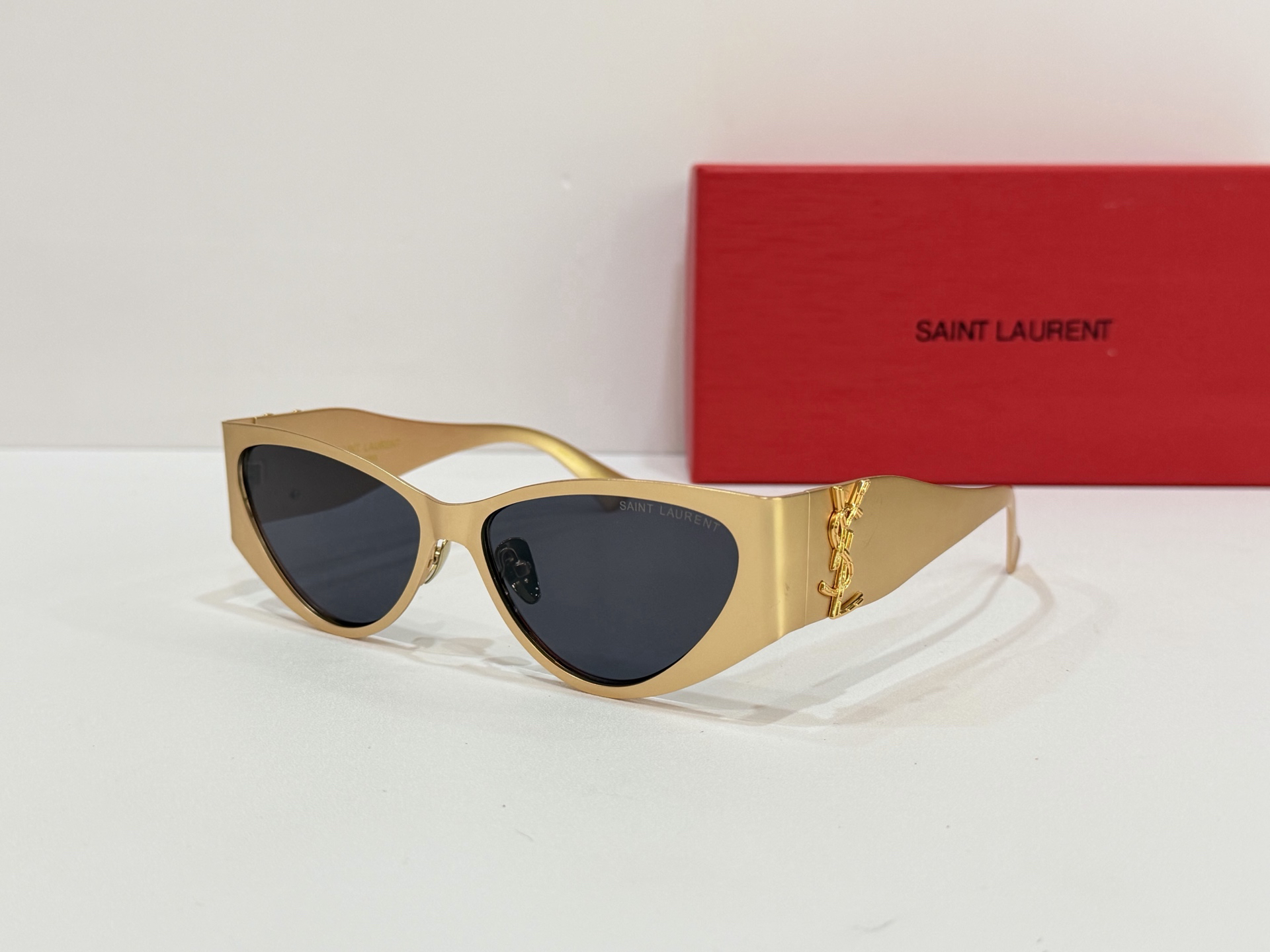 YSL glasses-5