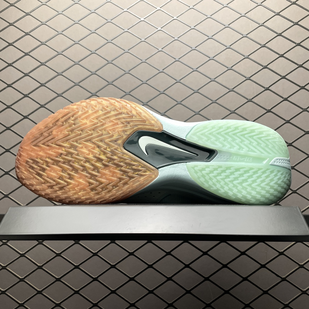 Nike Sneakers-156
