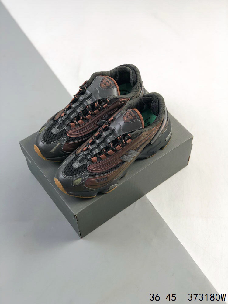 New Balance Sneakers-385