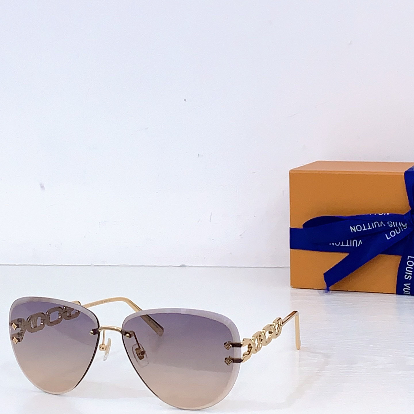 LV glasses-45