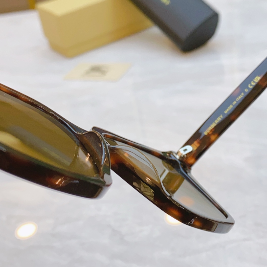 Burberry glasses-70