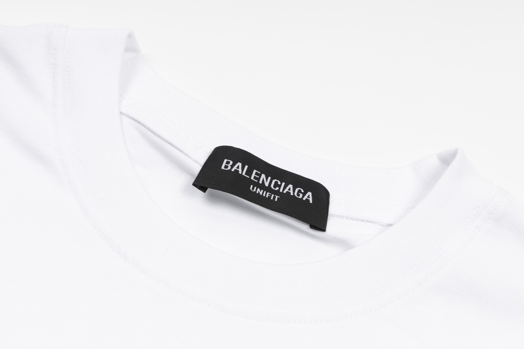 Balenciaga clothing-186