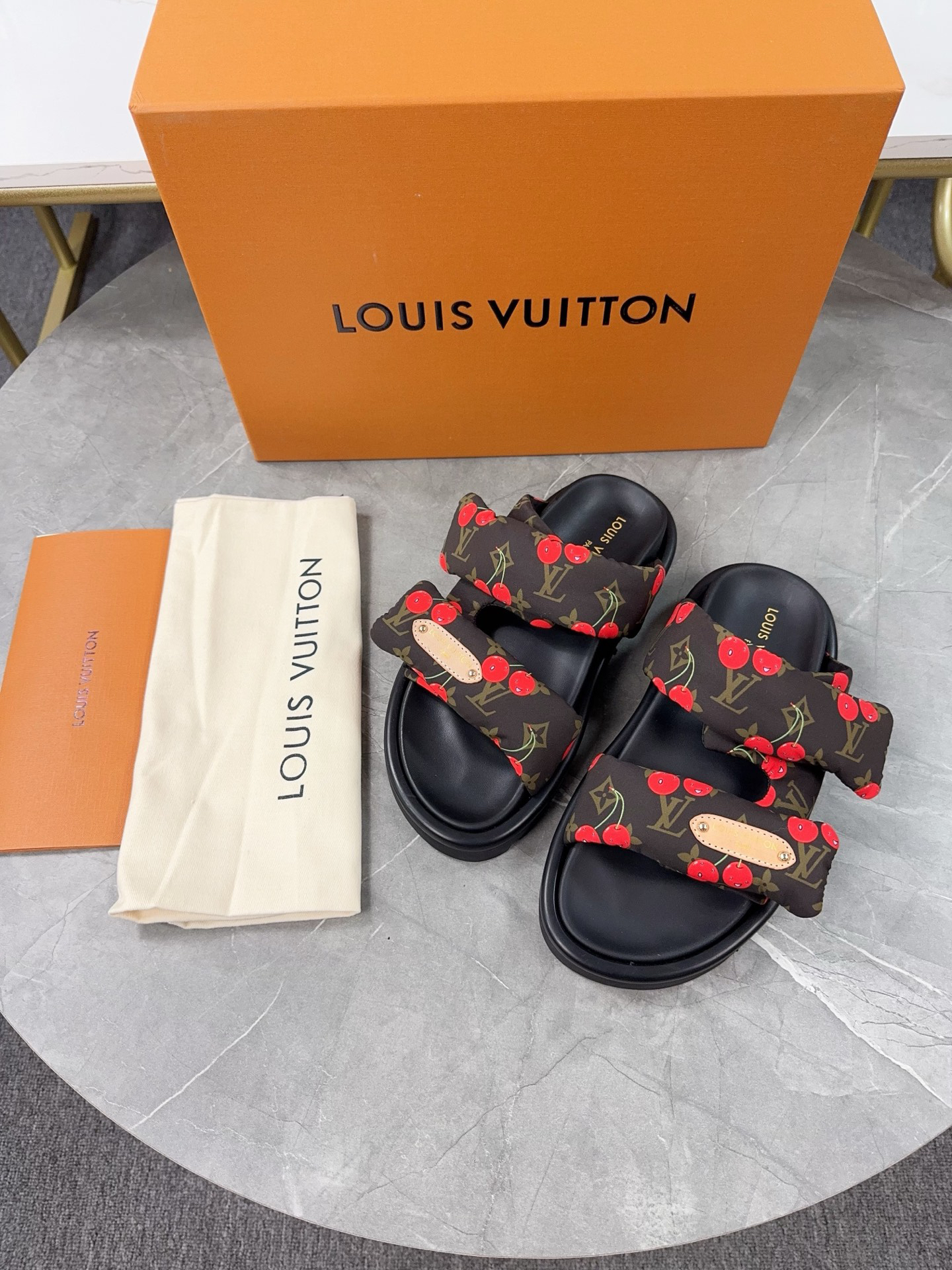 LV Summer footwear