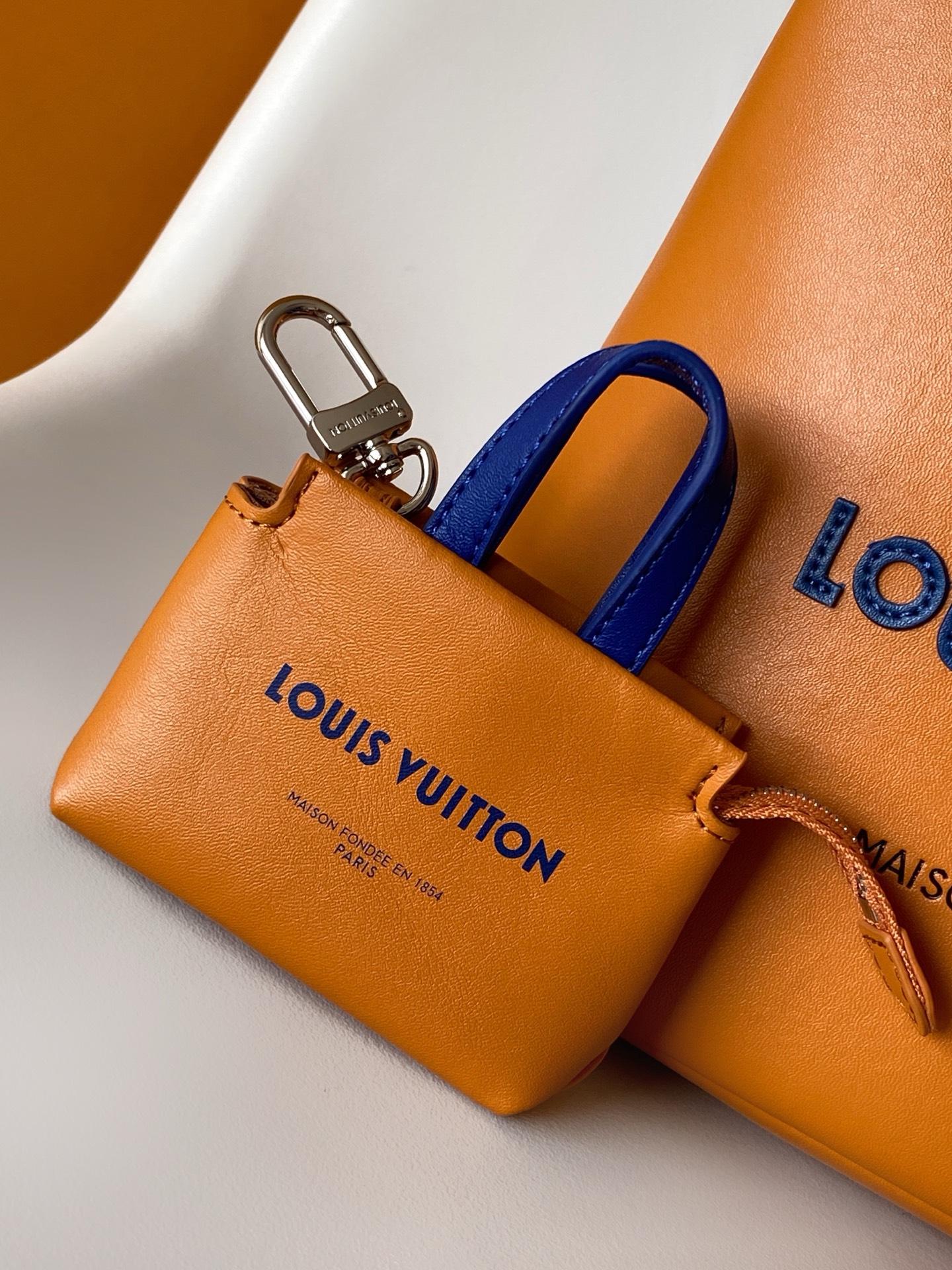 Louis Vuitton Hot New Product-97