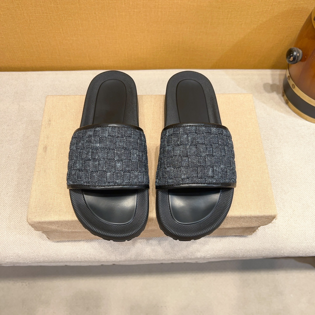 Gucci Summer footwear