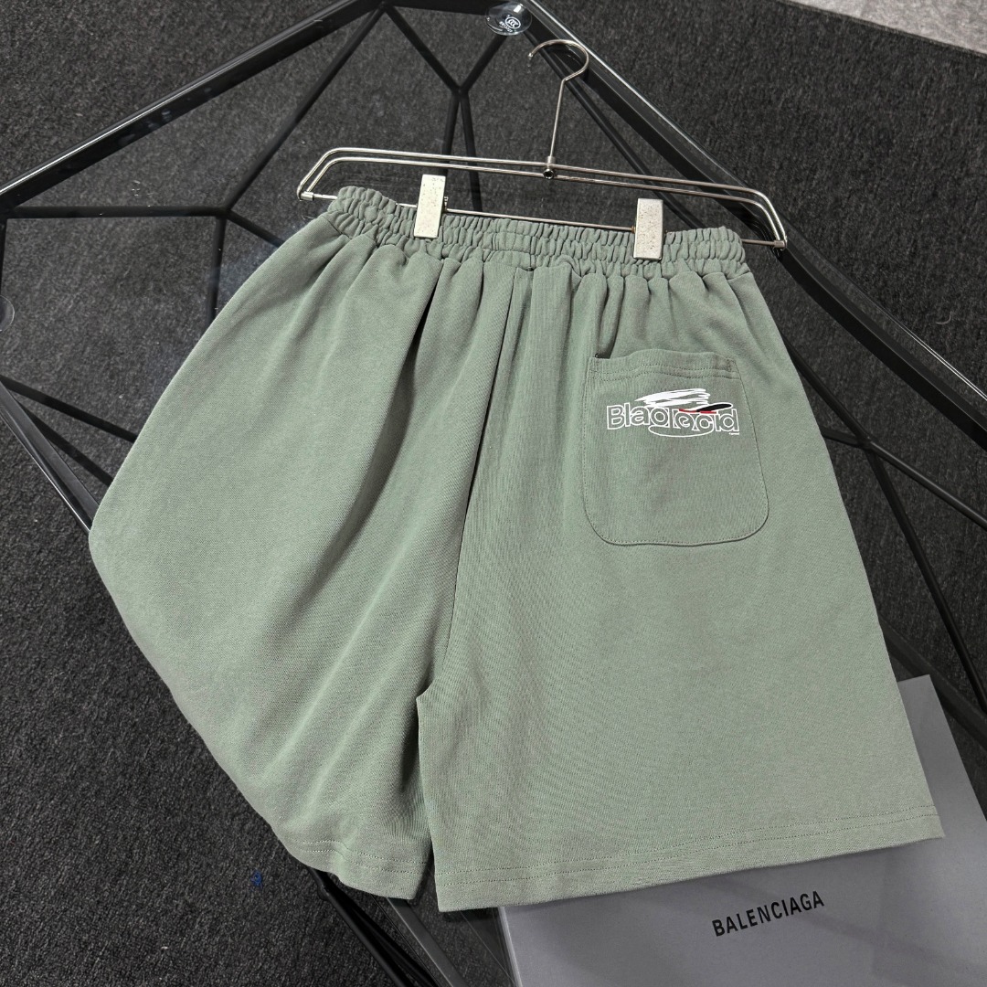 Balenciaga clothing-15