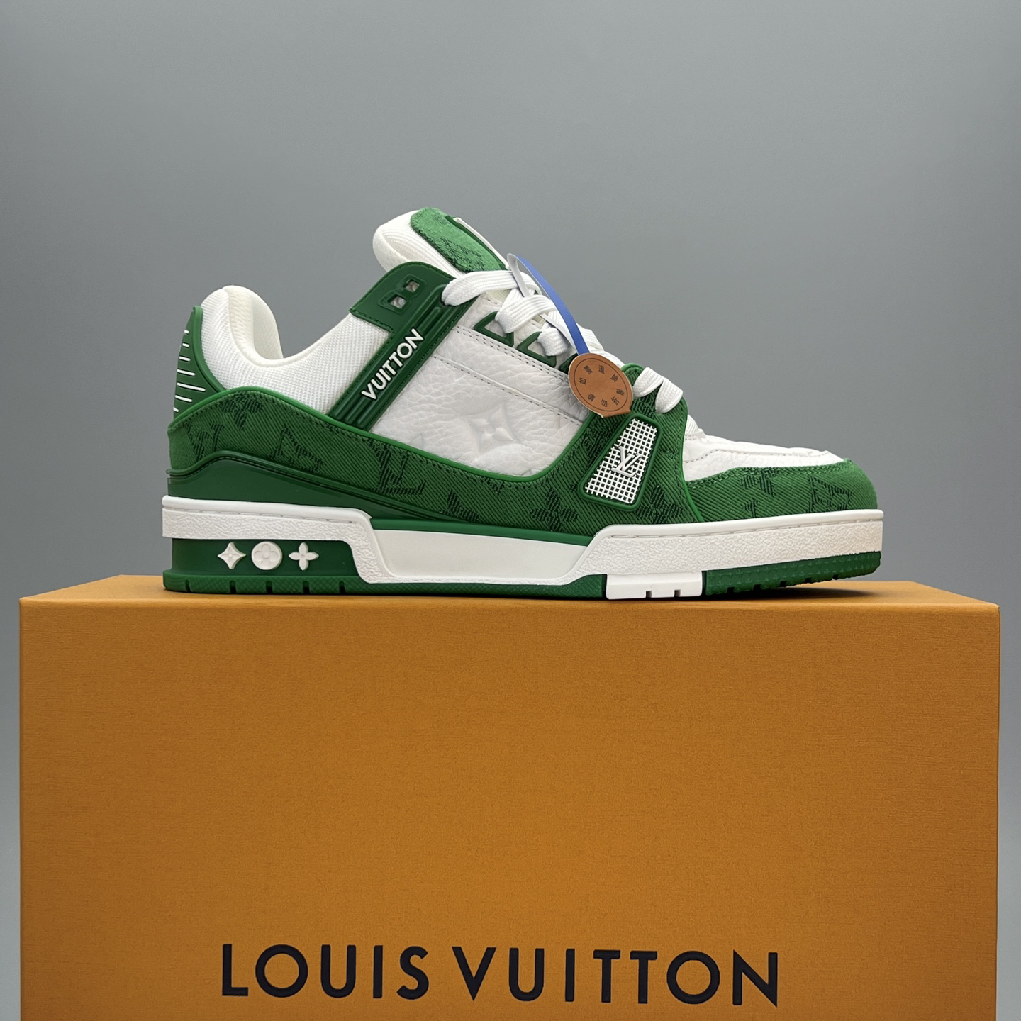 Lv Sneakers-134