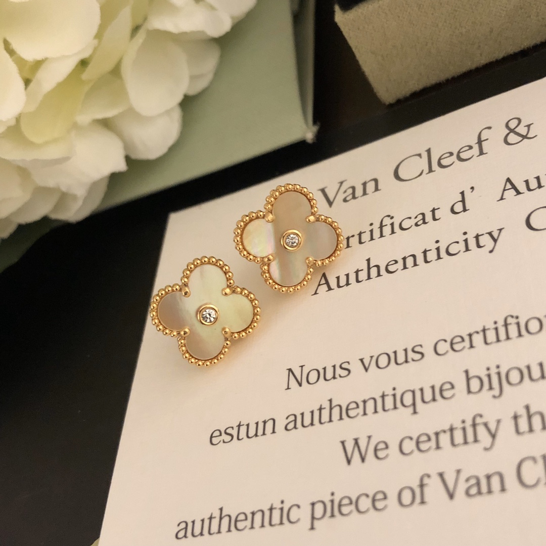 Van Cleef & Arpels necklace-71