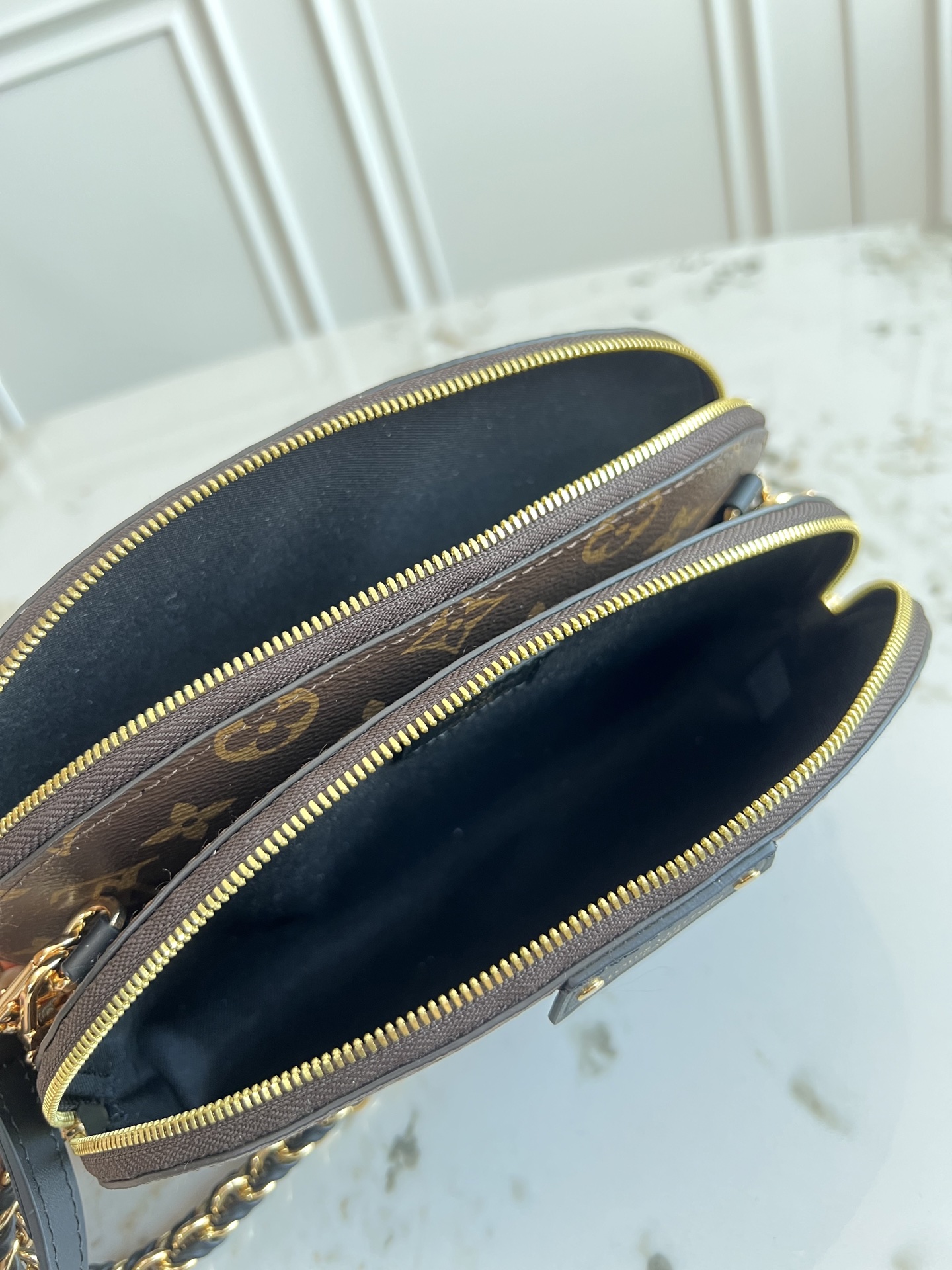 Louis Vuitton Hot New Product-30