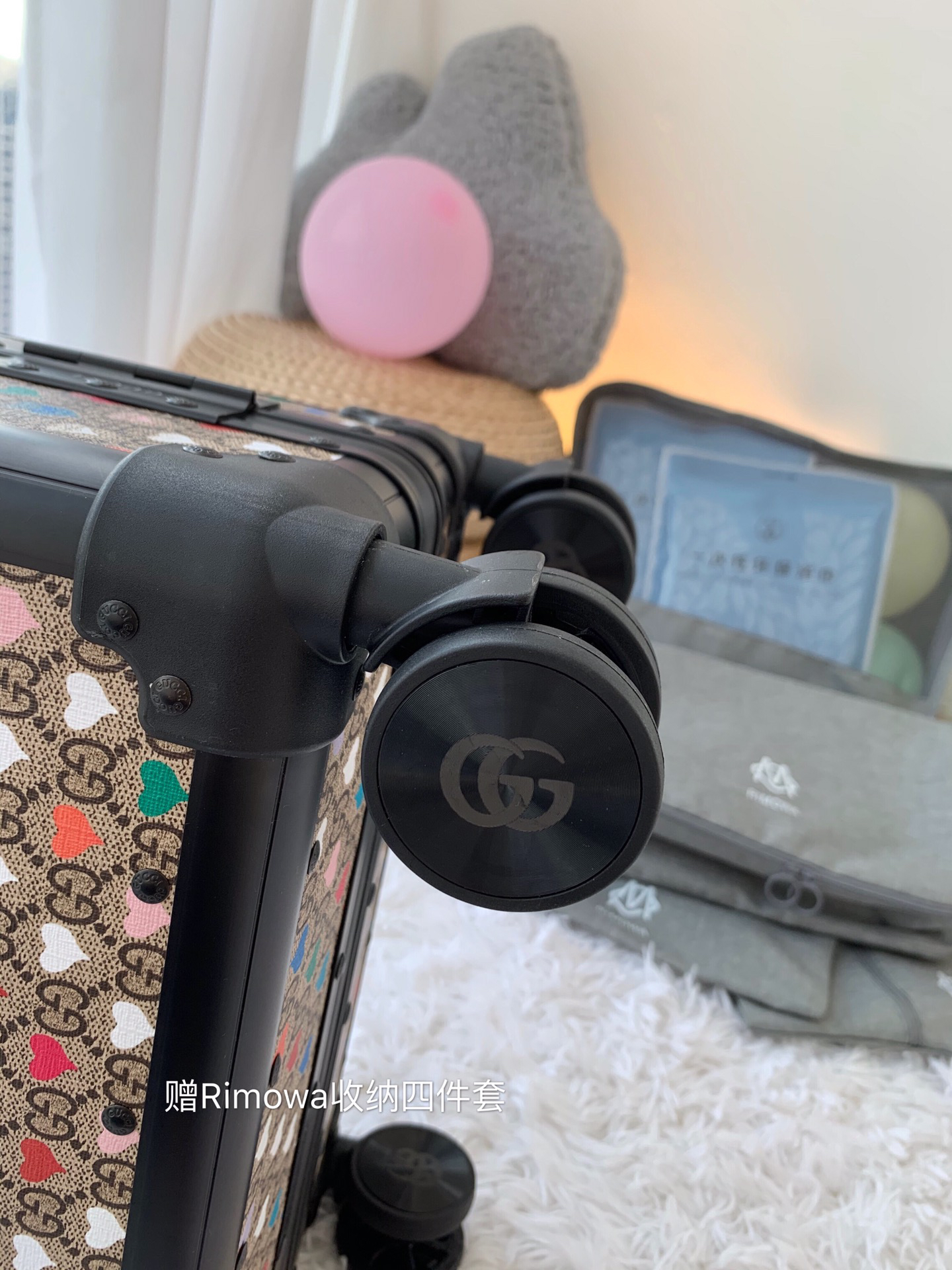 Gucci luggage-33