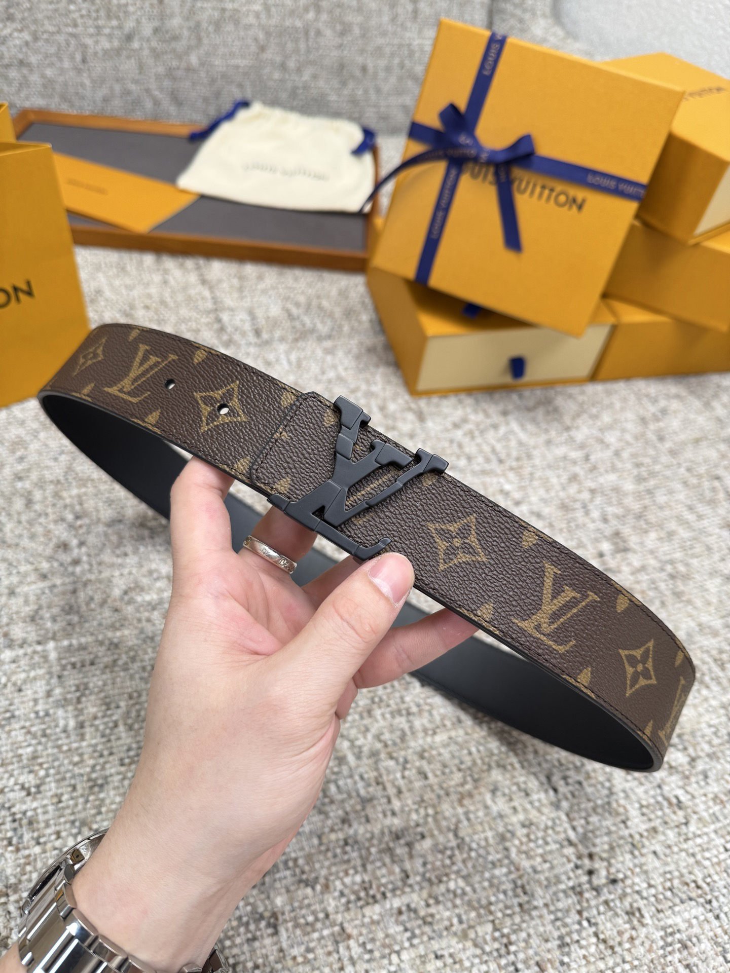Lv belt-65