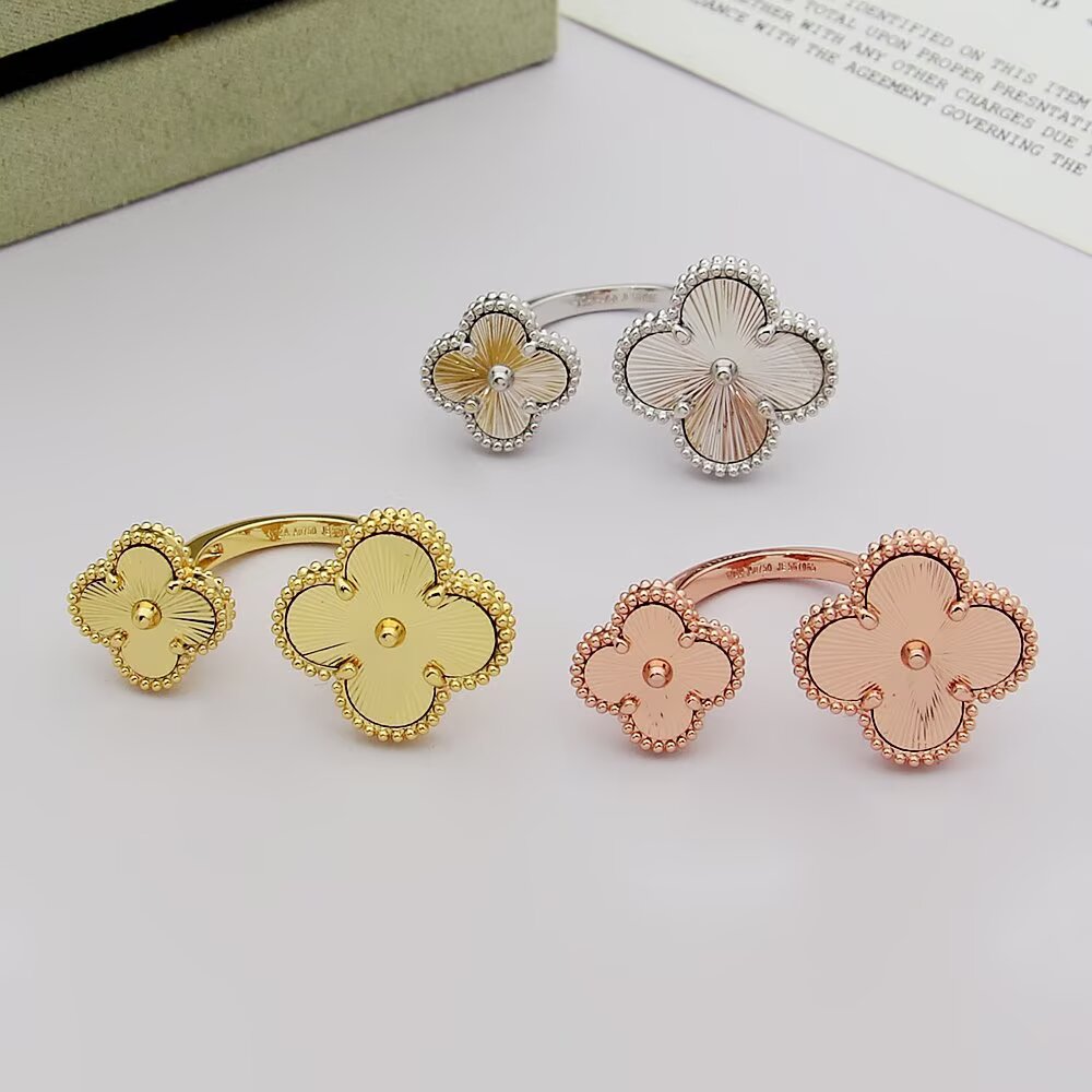 Van Cleef & Arpels ring-87