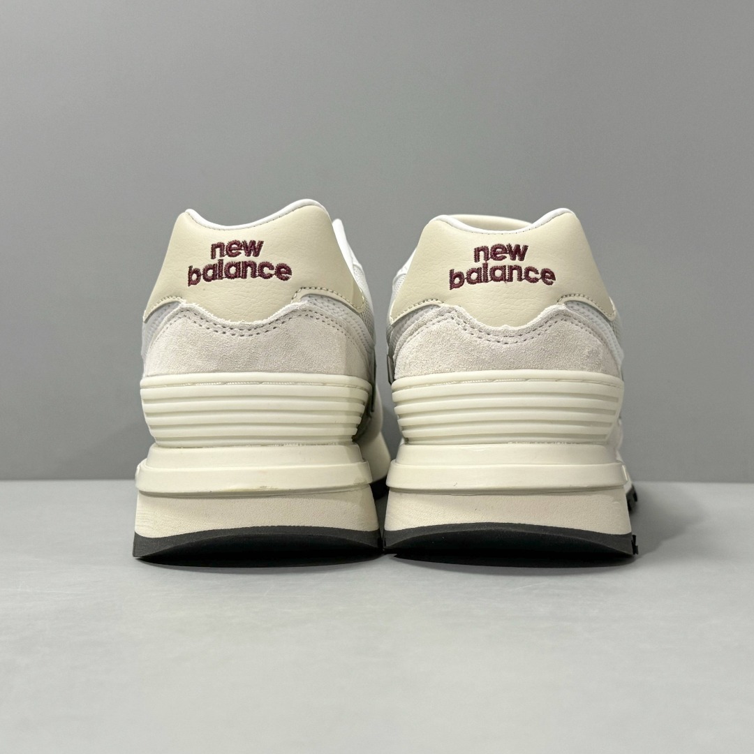 New Balance Sneakers-346