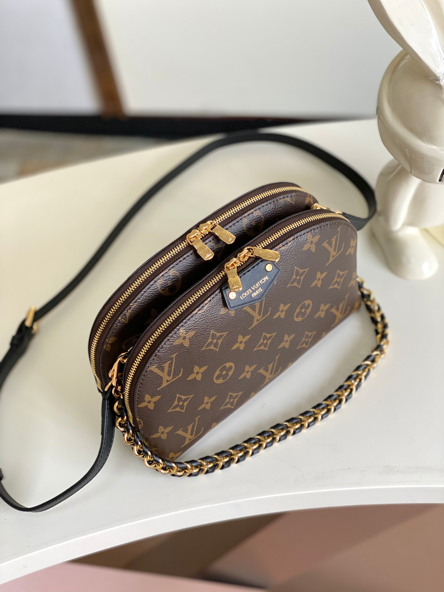Louis Vuitton Hot New Product-175
