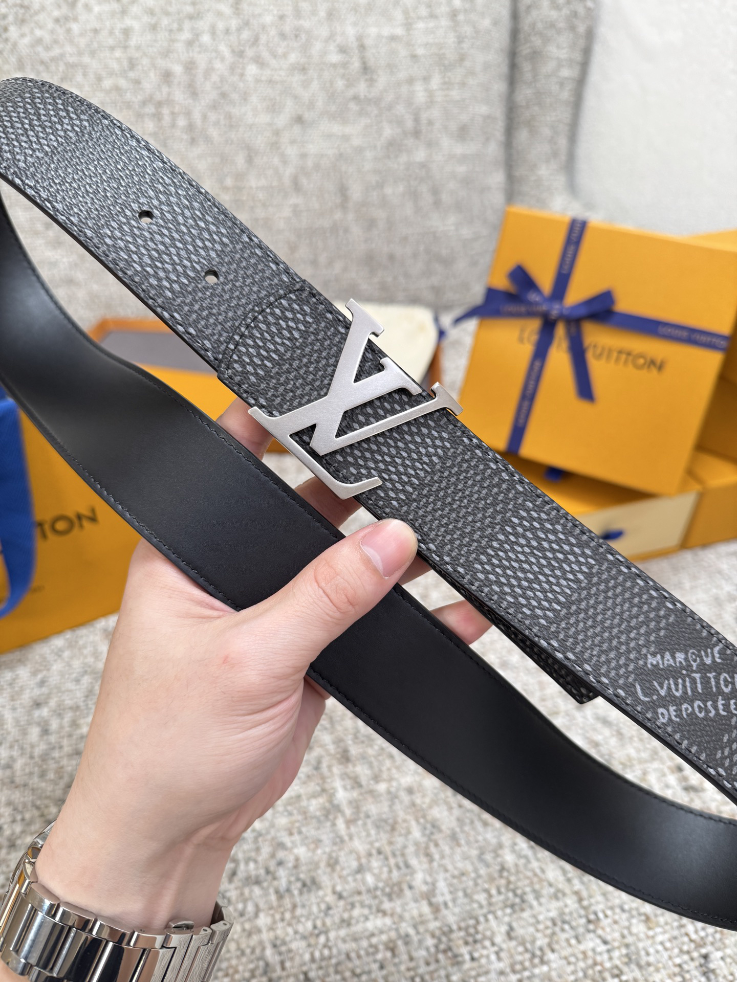 Lv belt-118