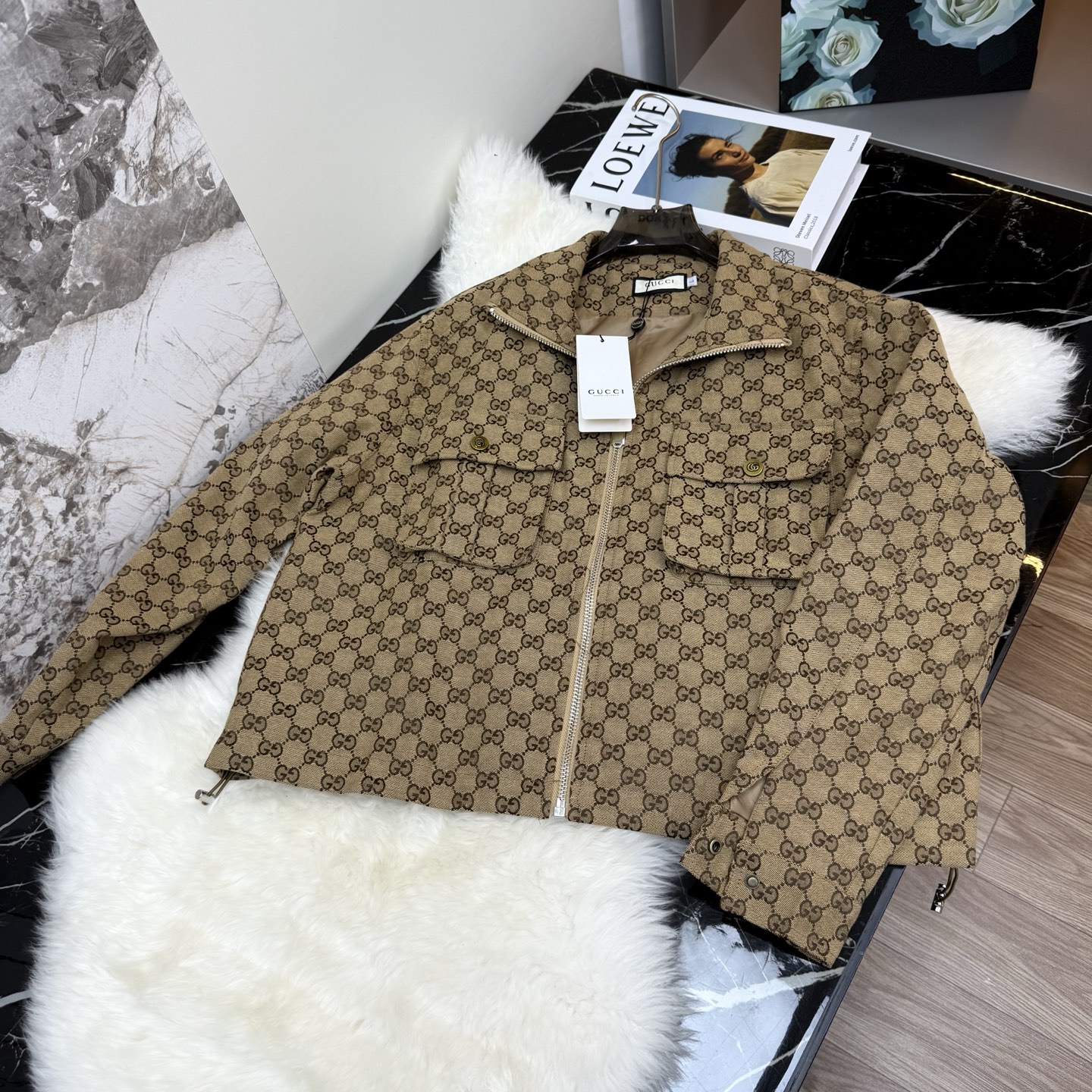 Gucci clothing-214