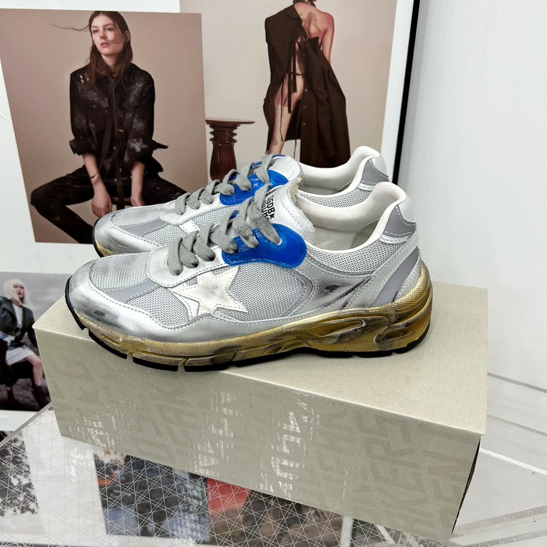 Golden Goose Sneakers-82