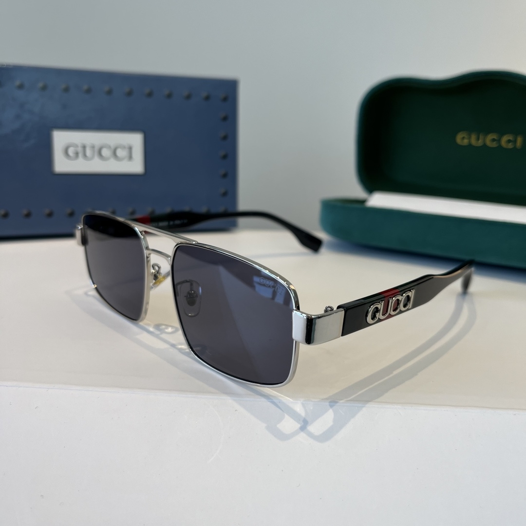 Gucci glasses-40
