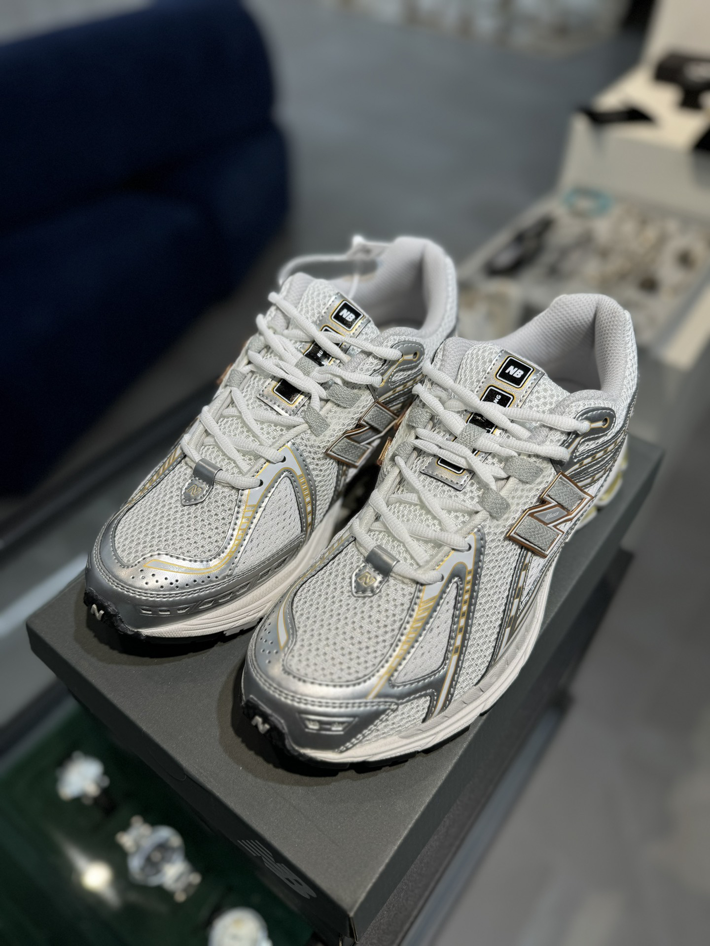 New Balance Sneakers-369