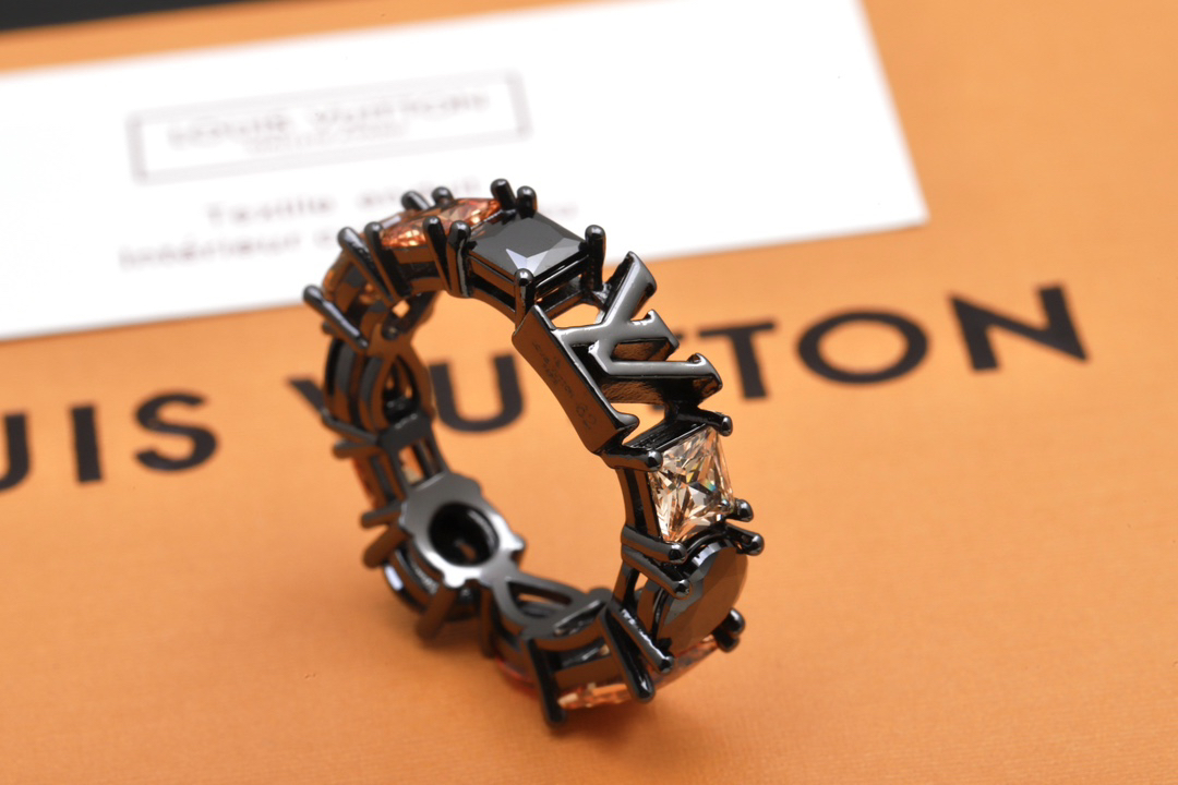 LV ring-1