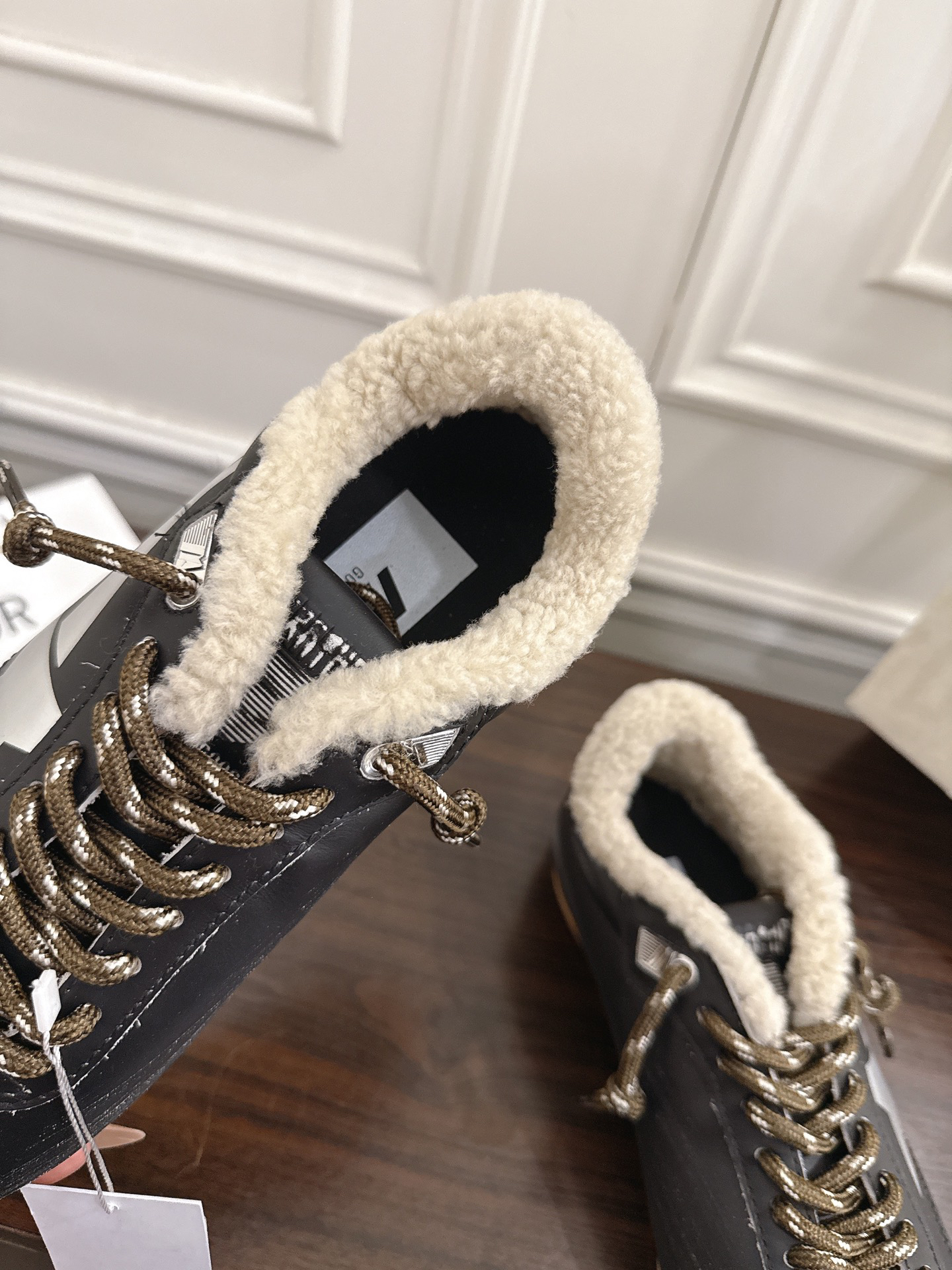 Golden Goose Sneakers-30