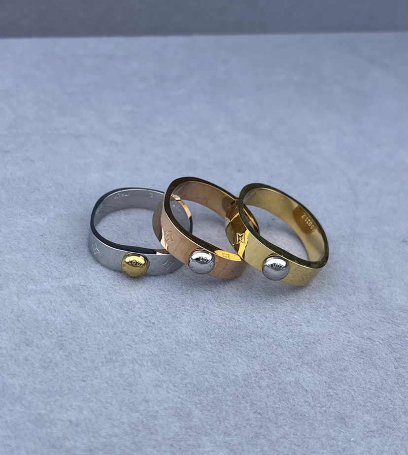LV ring-79