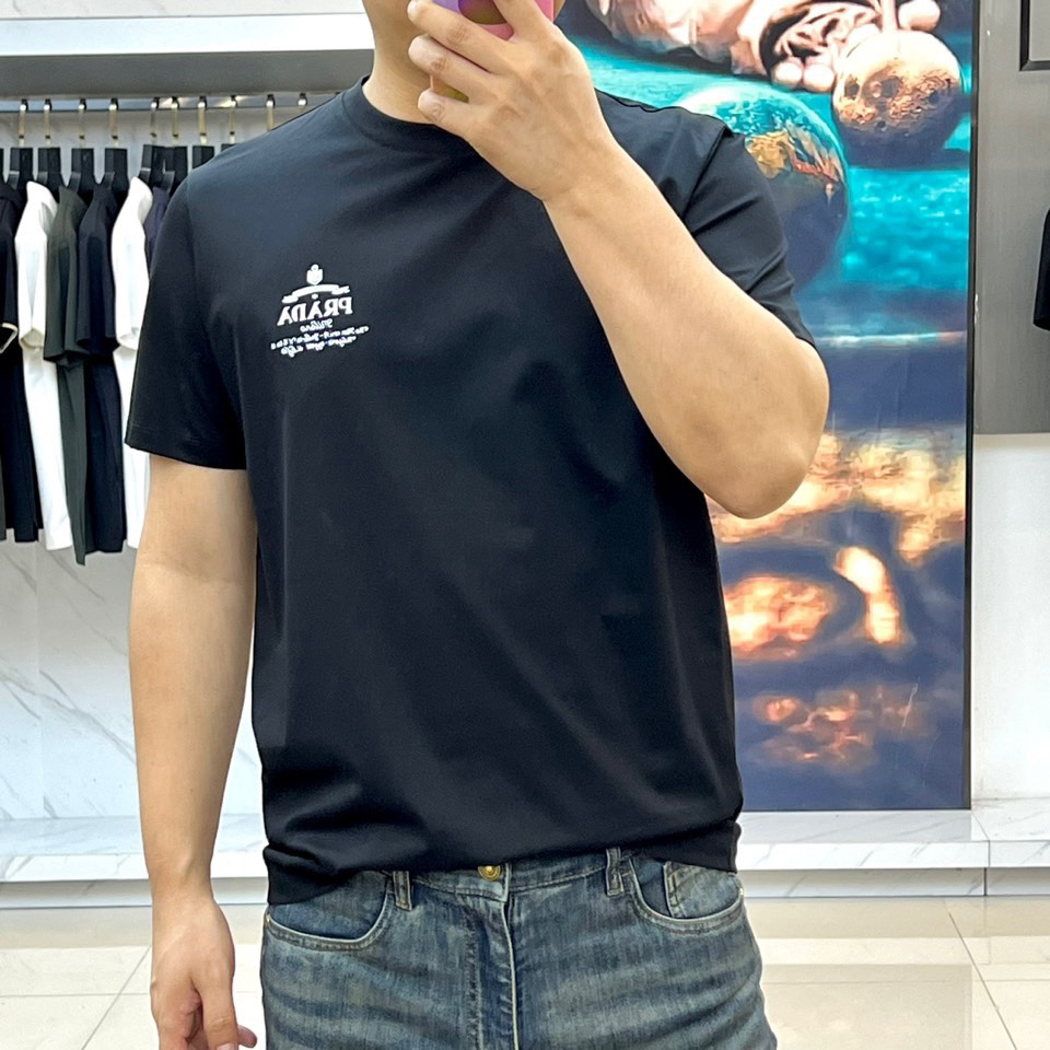 Prada clothing-267