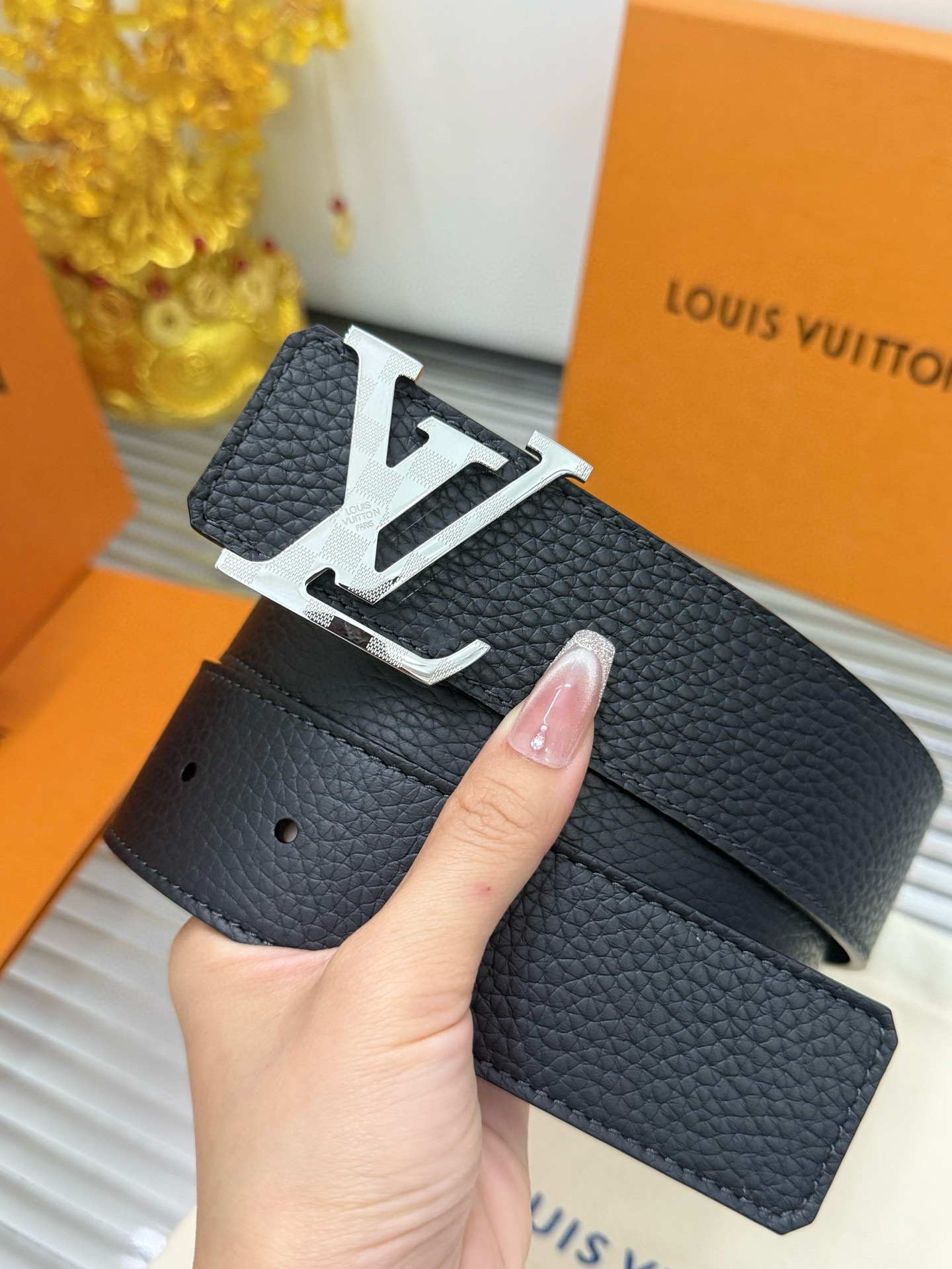 Lv belt-4