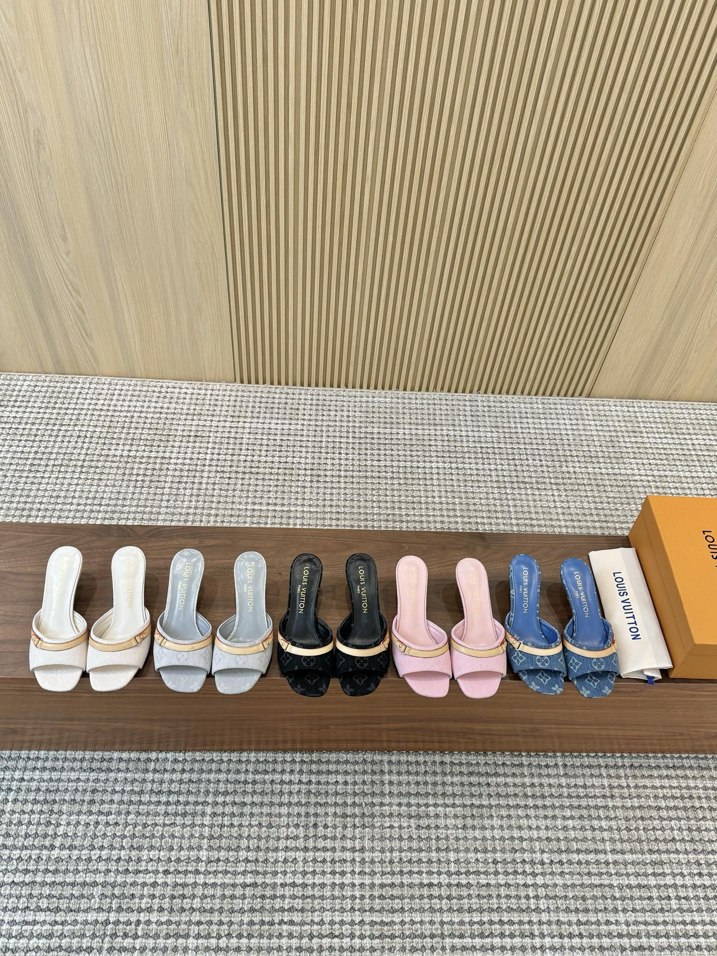 LV Summer footwear