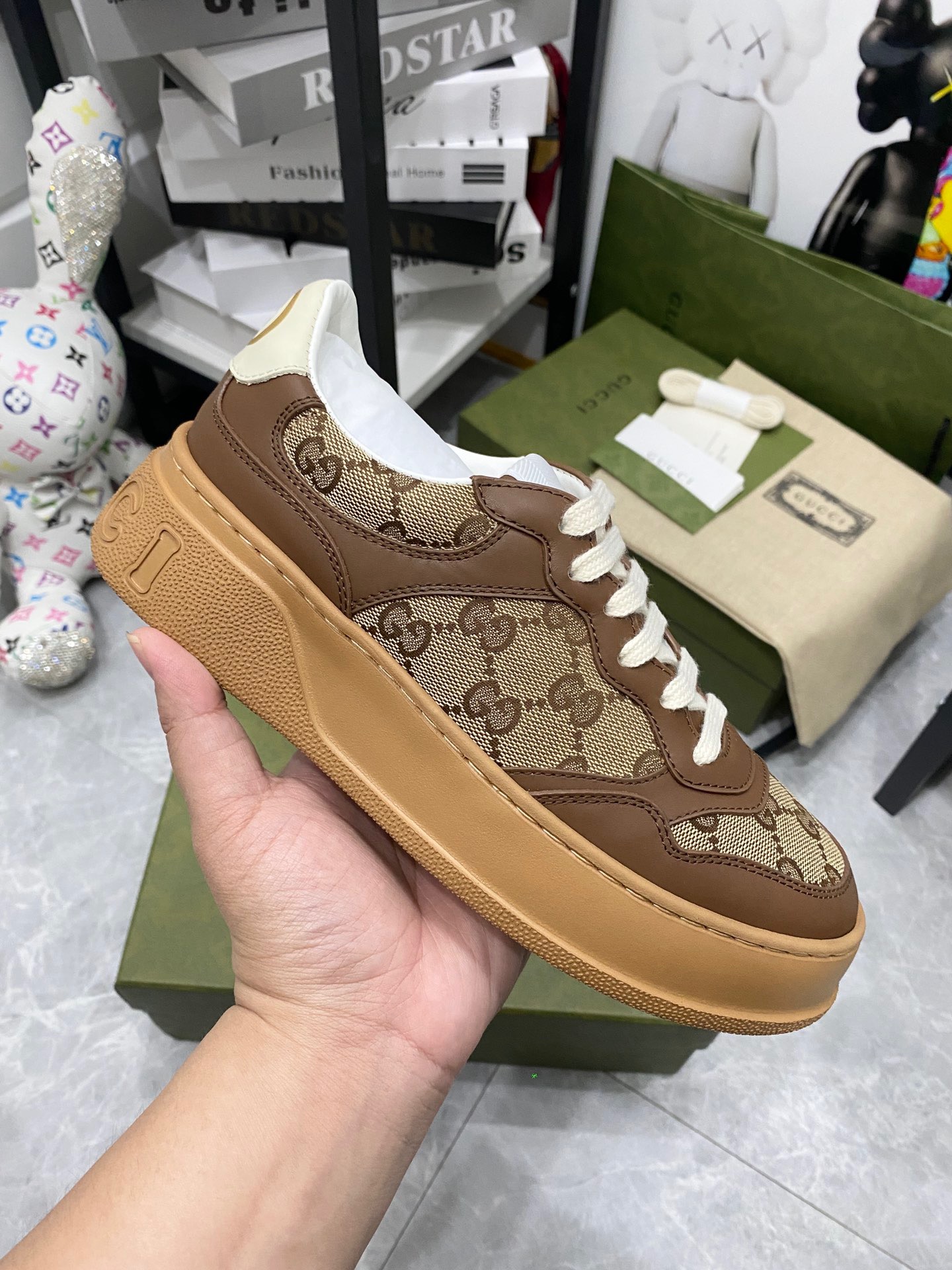Gucci Sneakers-63