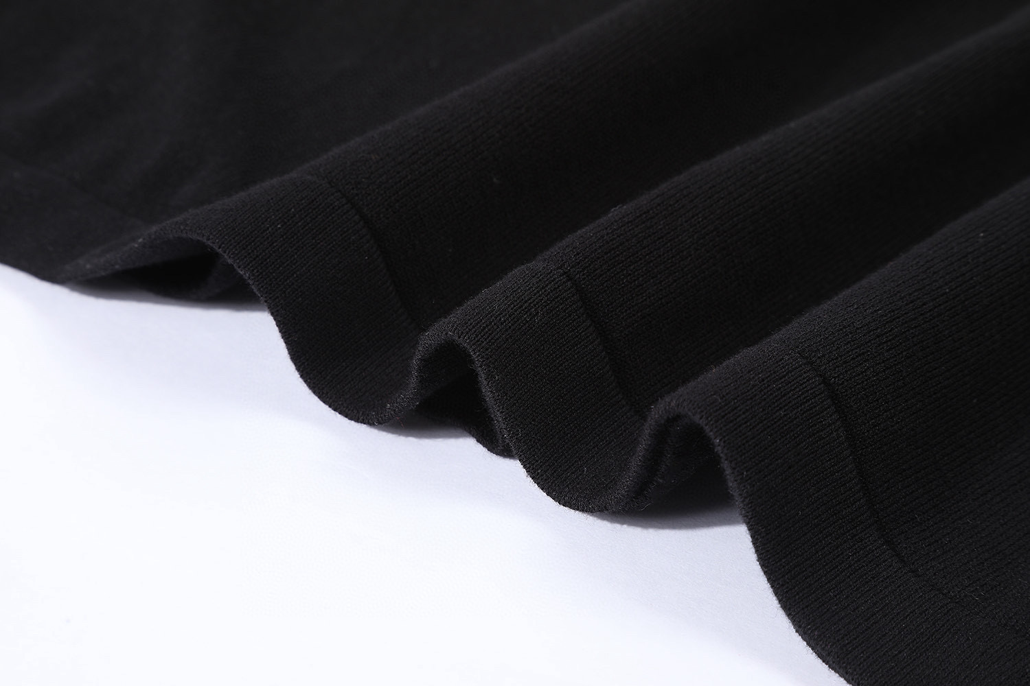 LV clothing-230