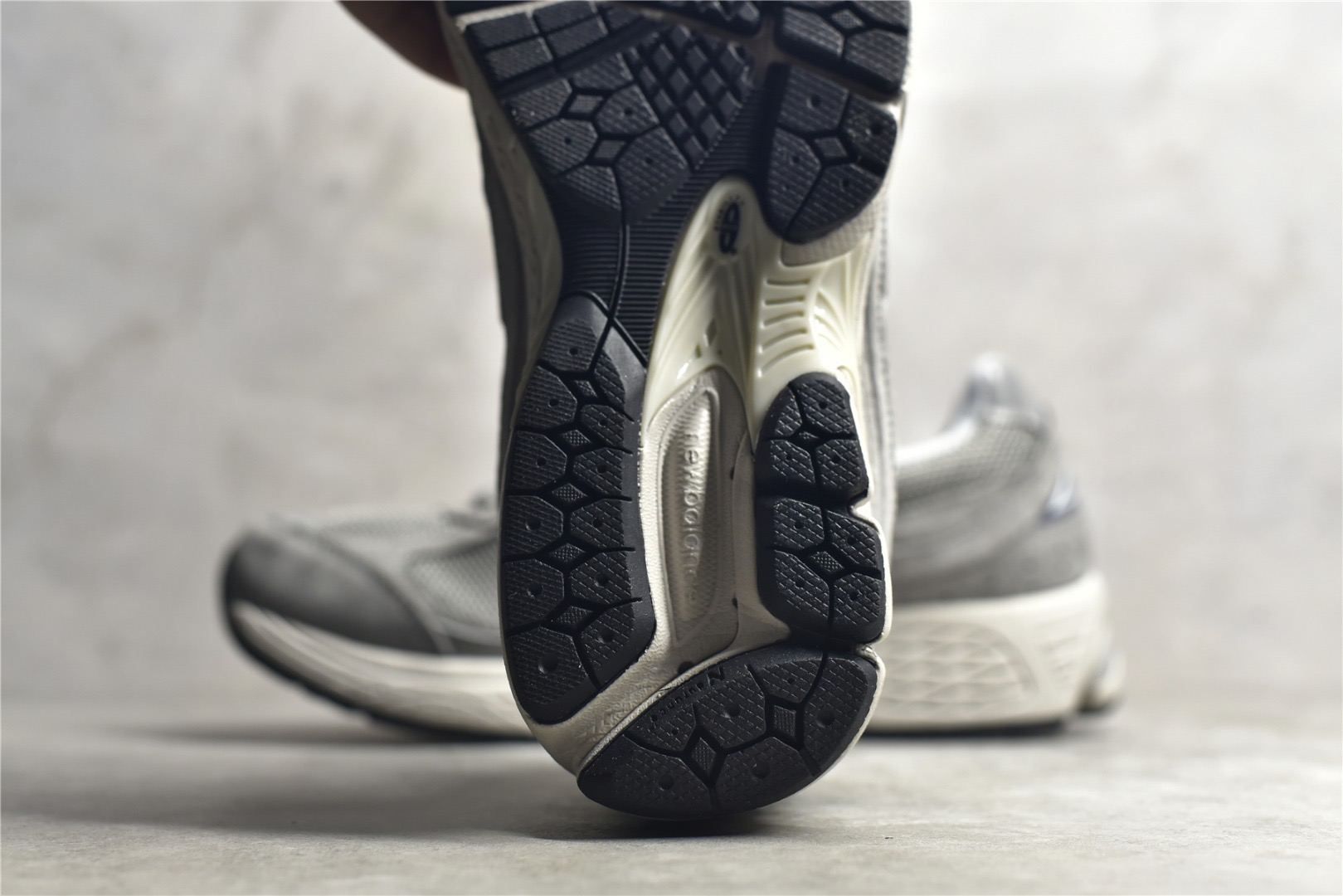 New Balance Sneakers-380