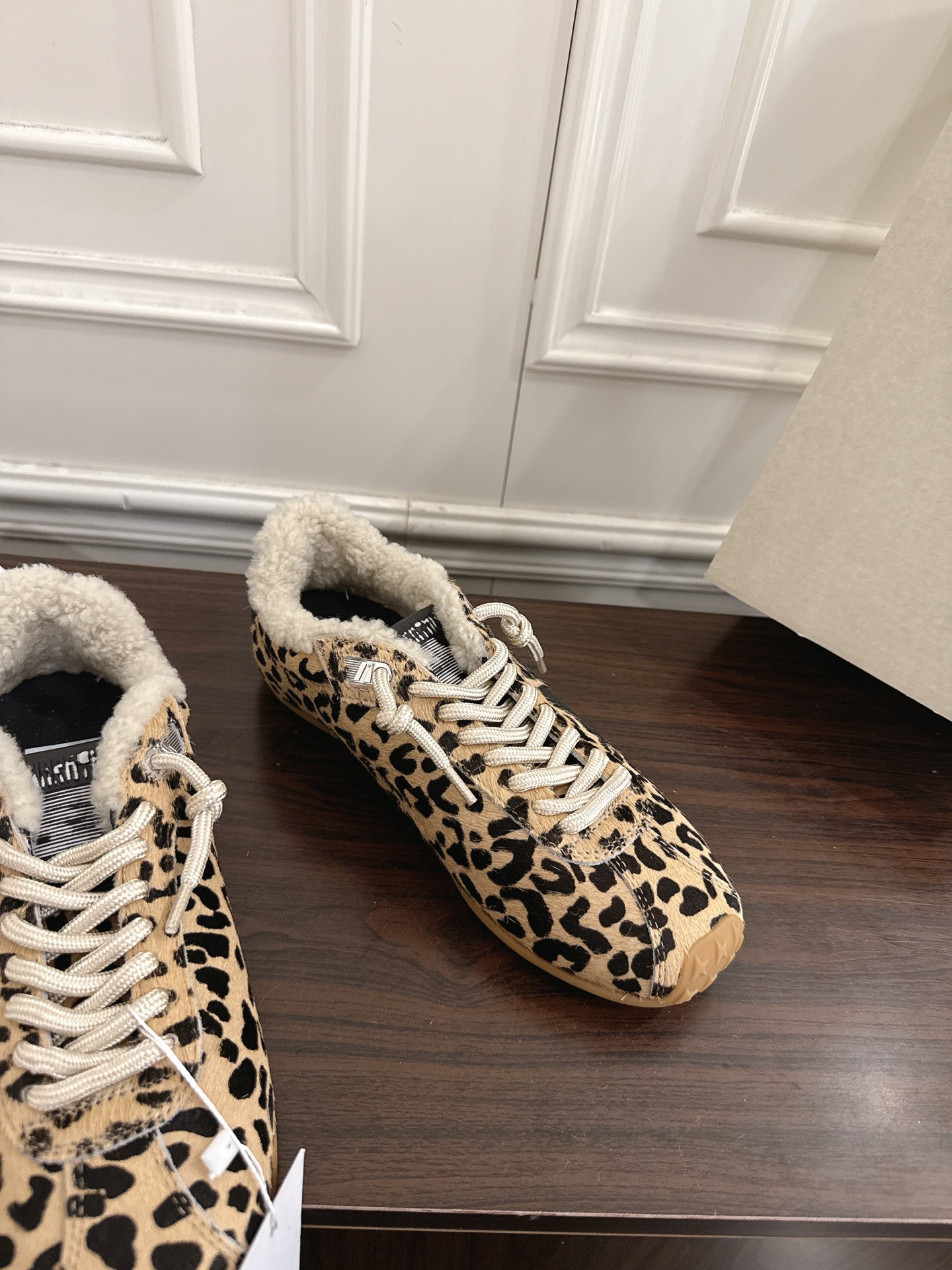 Golden Goose Sneakers-31