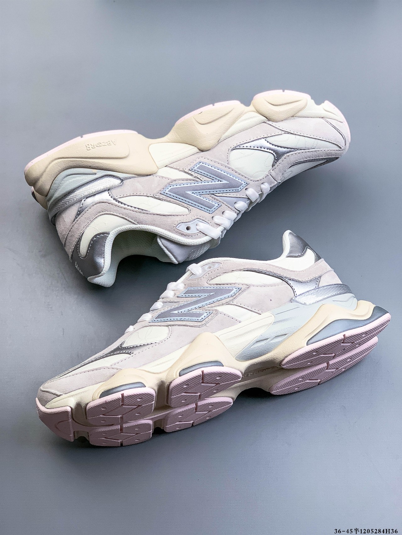 New Balance Sneakers-300