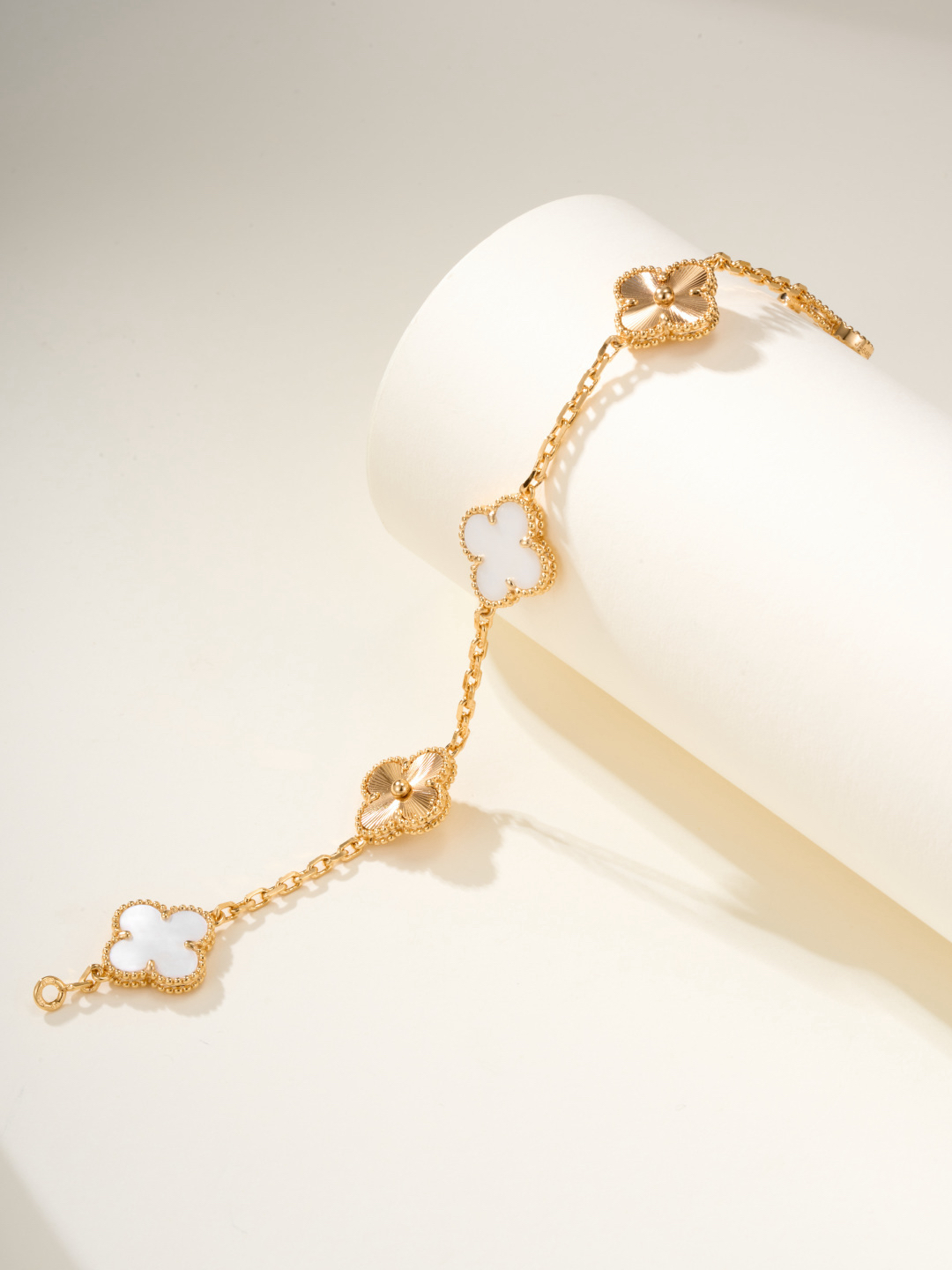 Van Cleef & Arpels Bracelet-66