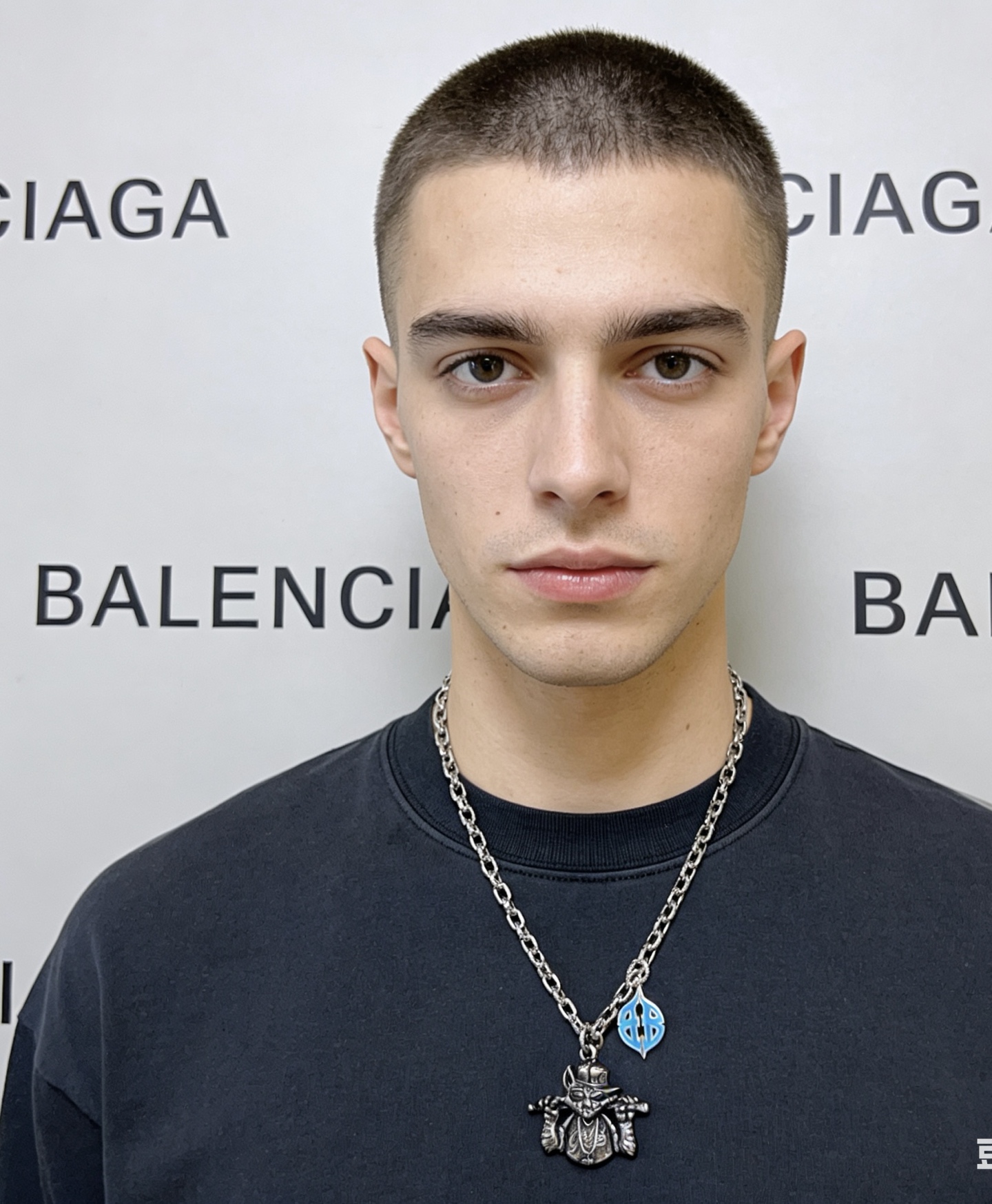 Balenciaga necklace-34
