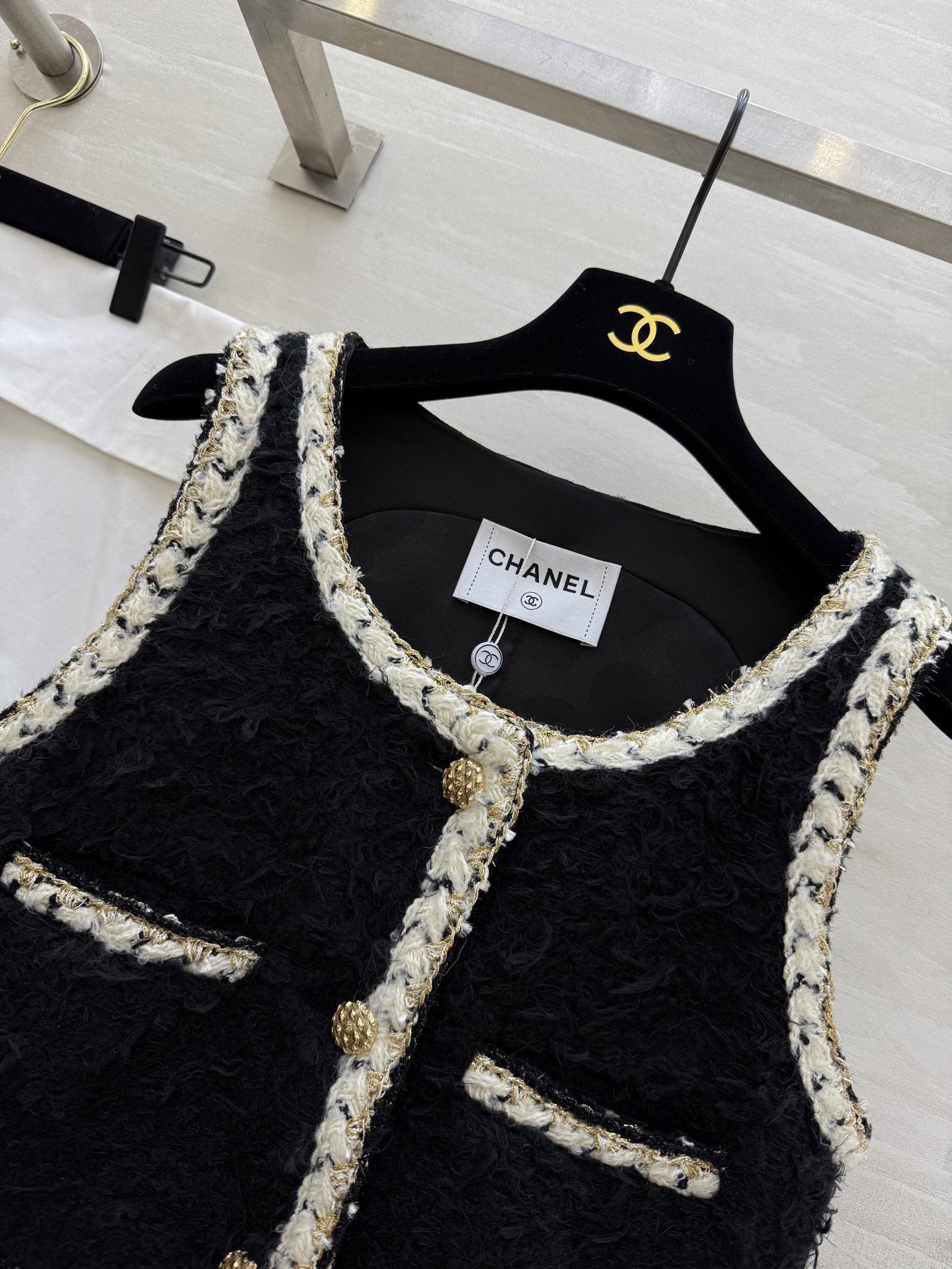 Chanel Clothing-162