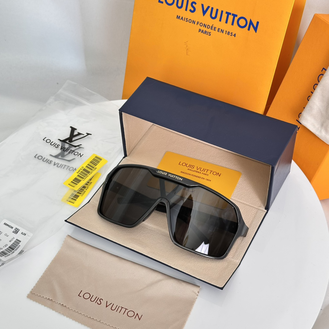 LV glasses-51