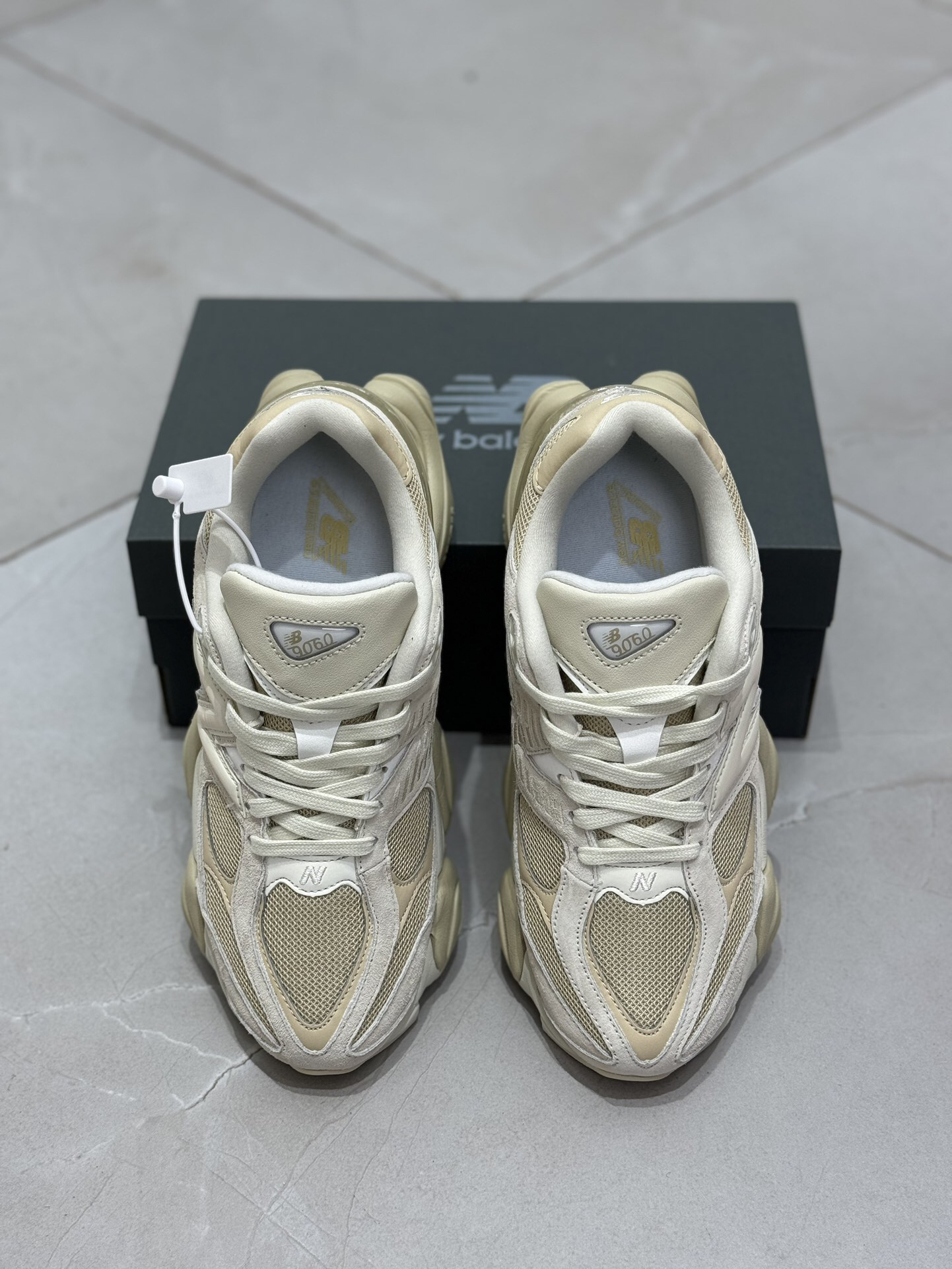 New Balance Sneakers-316