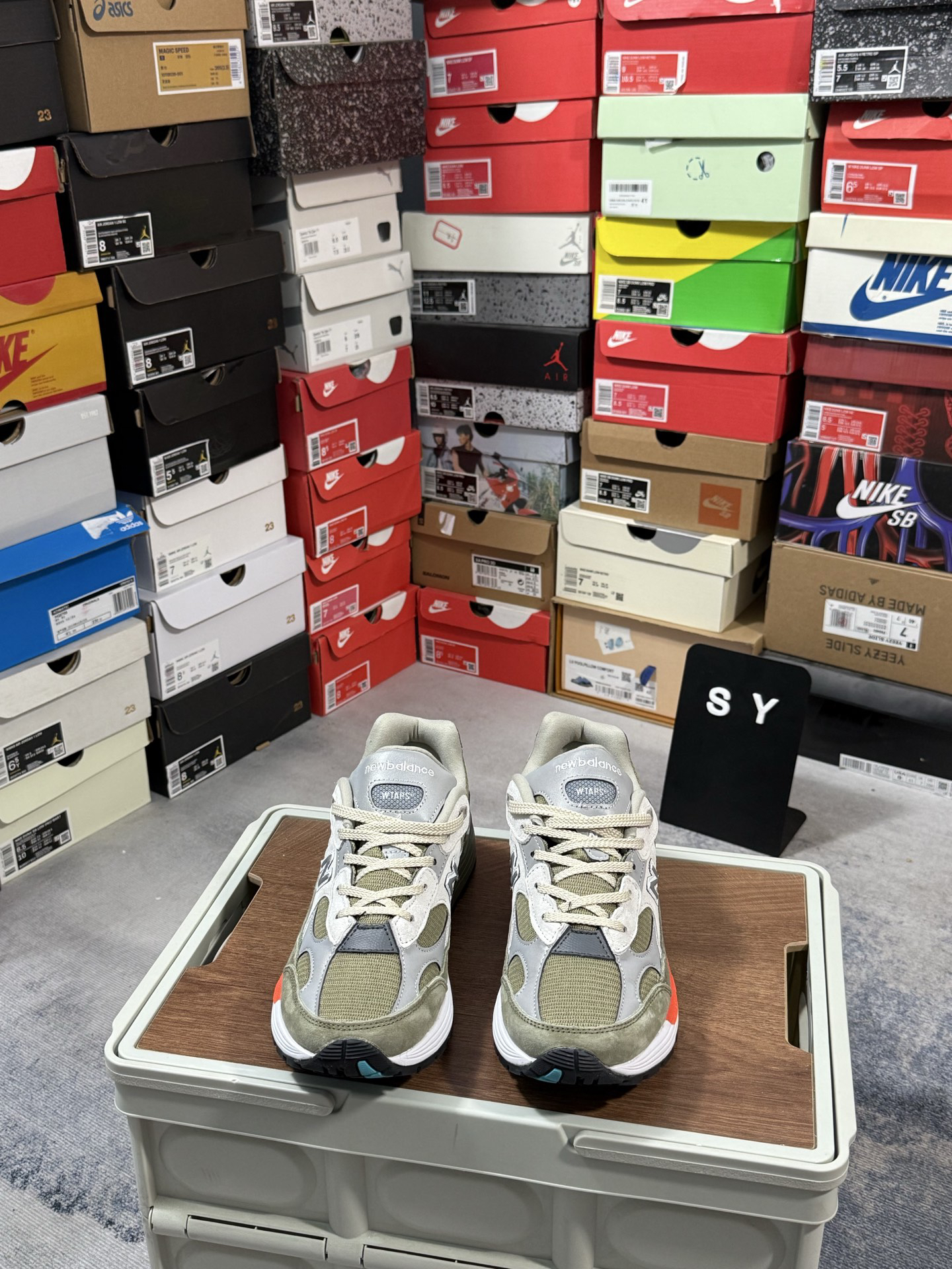 New Balance Sneakers-222