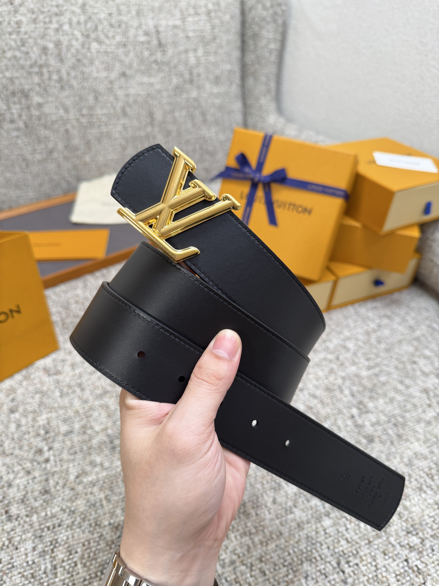 Lv belt-42
