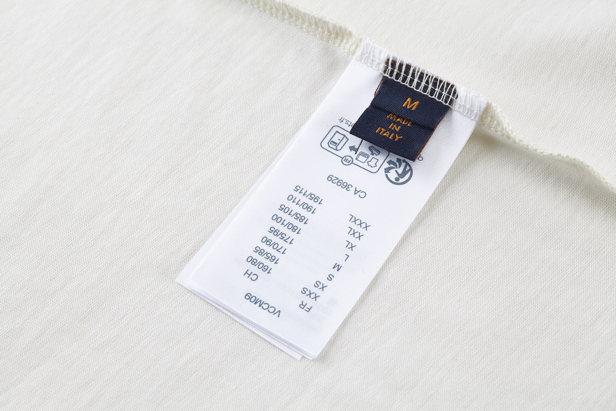 LV clothing-205