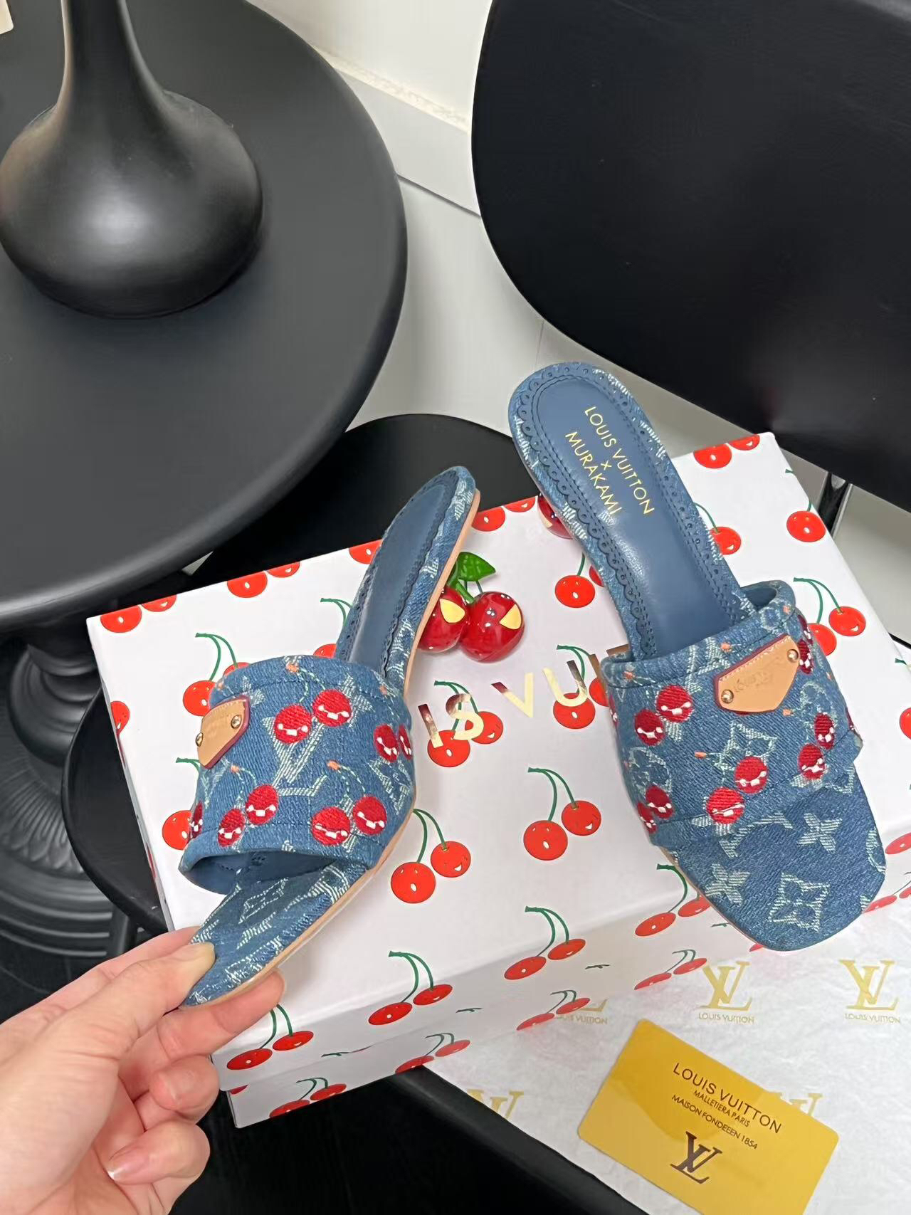 LV Summer footwear